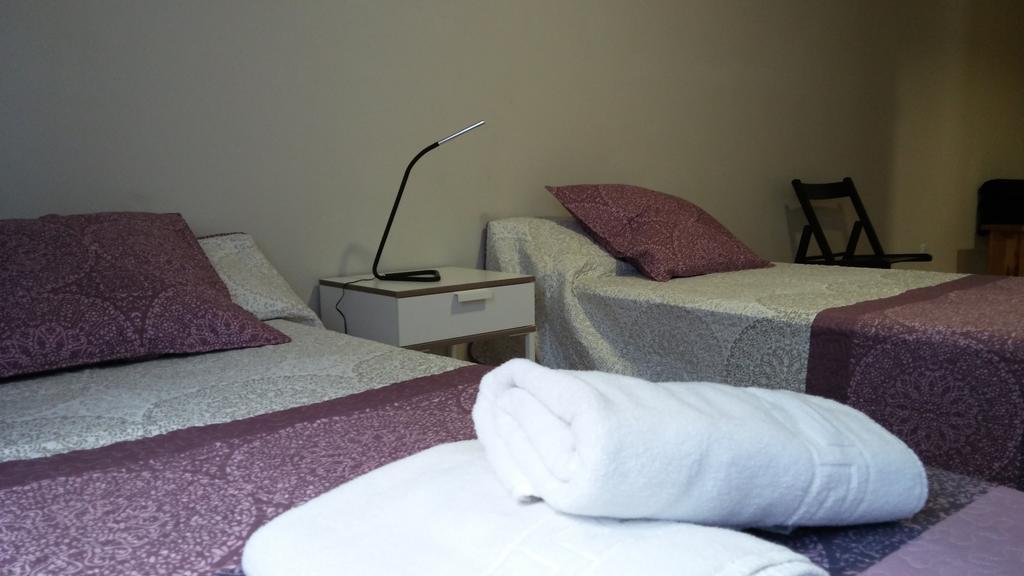 Alma Del Camino - Rooms & Albergue Sarria Exterior foto