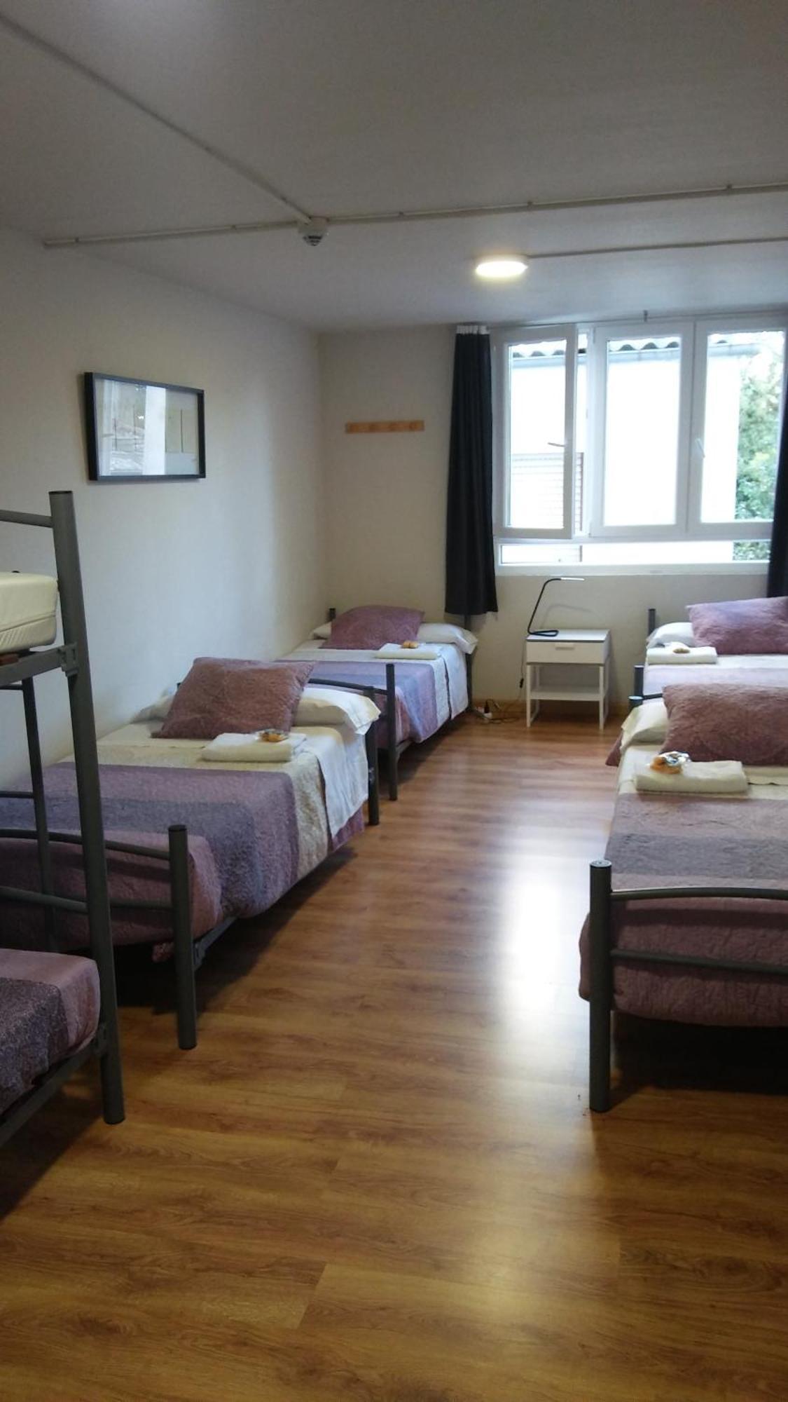 Alma Del Camino - Rooms & Albergue Sarria Exterior foto