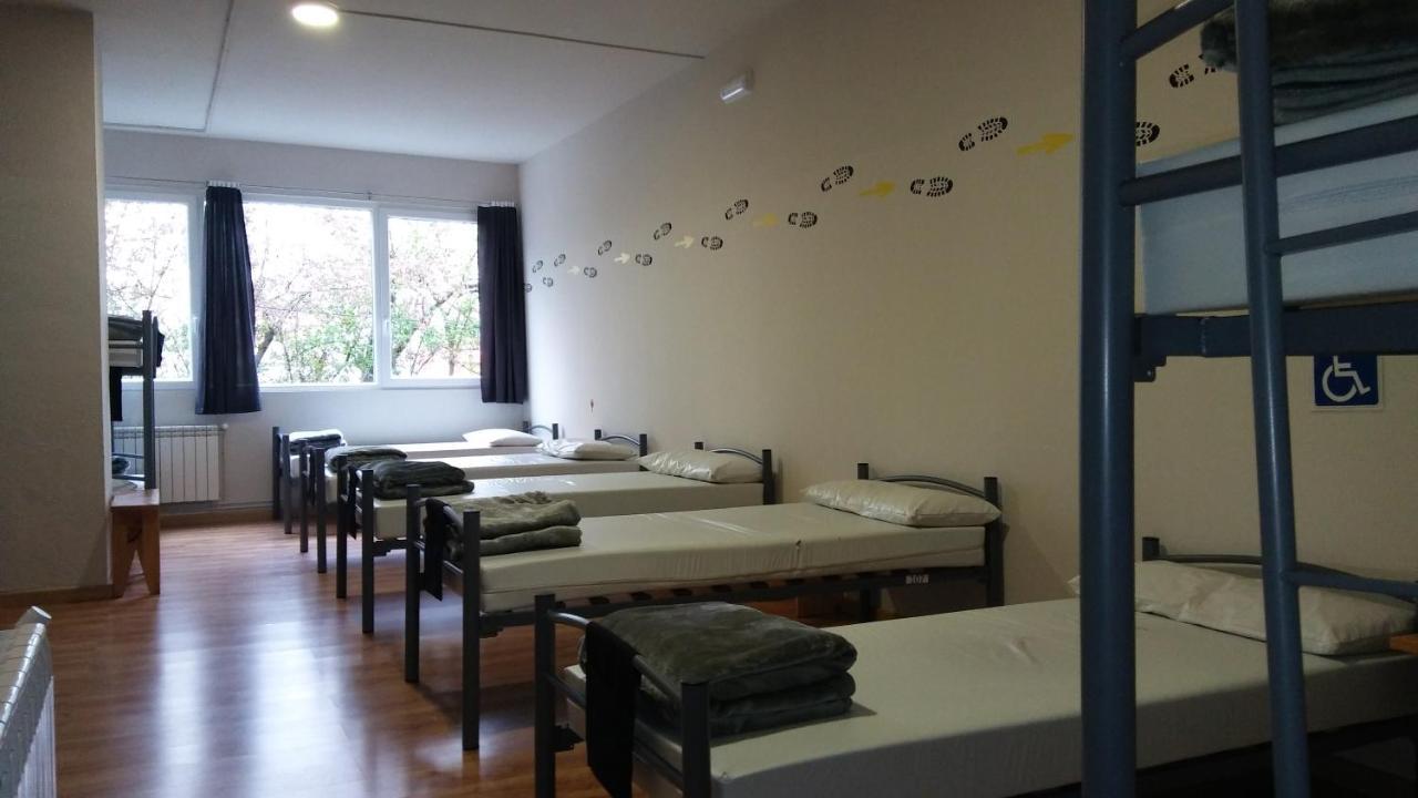 Alma Del Camino - Rooms & Albergue Sarria Exterior foto